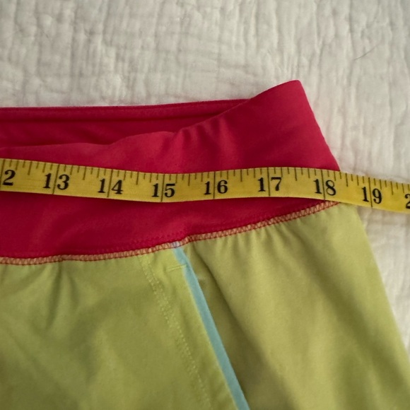 Lands End Size 16 Swim Shorts Swimwear  Lime Green - Picture 7 of 8
